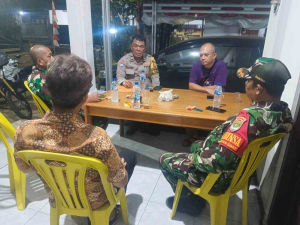 Siskamling Koramil Duren Sawit Antisipasi Tawuran dan Kenakalan Remaja