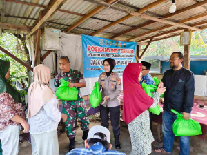 Koramil Pondok Aren Salurkan 50 Paket Sembako kepada Warga Parigi Lama