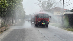 Kodam Jaya Kerahkan 147 Water Tank Bersihkan Debu Vulkanik Jakarta