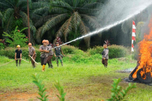 PTPN IV PalmCo Lindungi 550 Pekerja Rentan Kalbar Lewat Jaminan Ketenagakerjaan