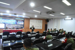 Pangkogabwilhan II Jadi Narasumber Latihan Posko OMP Dikreg LVI Sesko TNI