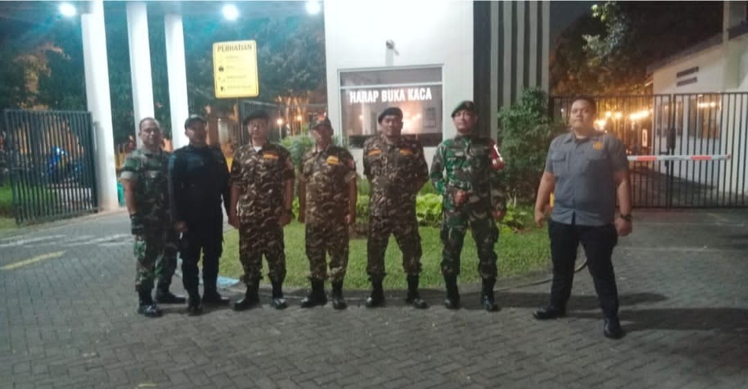 Patroli Malam Koramil dan Komduk Jaga Keamanan Wilayah Tangerang