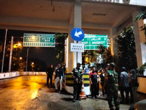 Koramil Pulogadung Bersama Komduk Patroli, Perkuat Keamanan Lingkungan