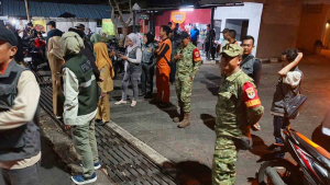 Cegah Tawuran Remaja, Koramil Cipayung Perkuat Patroli Siskamling