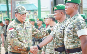 Menhan Sjafrie Tinjau Kesiapan Yonif TP 881 di Perbatasan Nunukan
